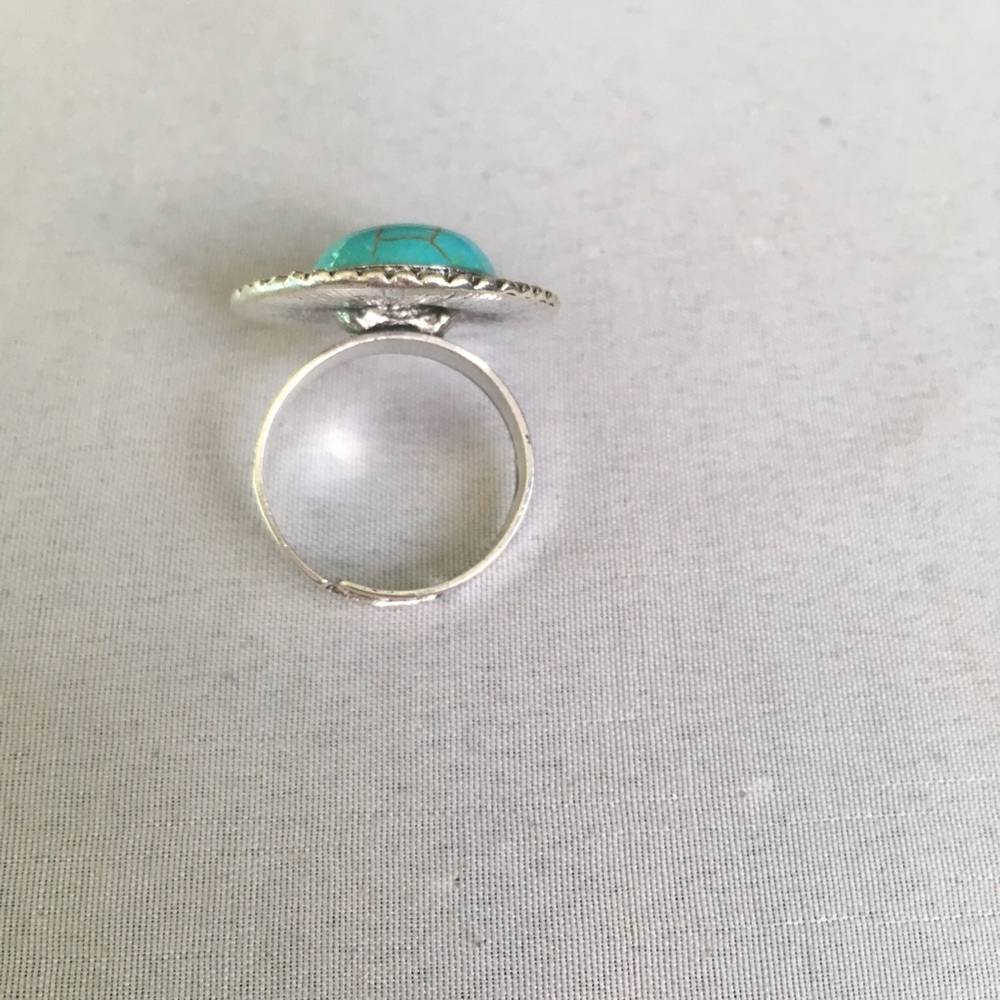 Turquoise Ring - Picture 5 of 7